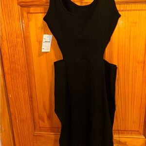 Elegant Black Sleeveless Dress